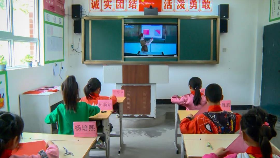 湖北竹山專遞課堂，助推城鄉(xiāng)教育均衡發(fā)展
